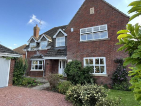 5 Bedroom 4 Bathroom Gym Playroom Country Home